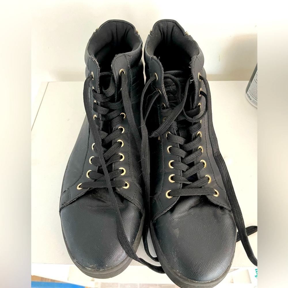 Aldo men’s 9.5 casual shoes - worn 2x